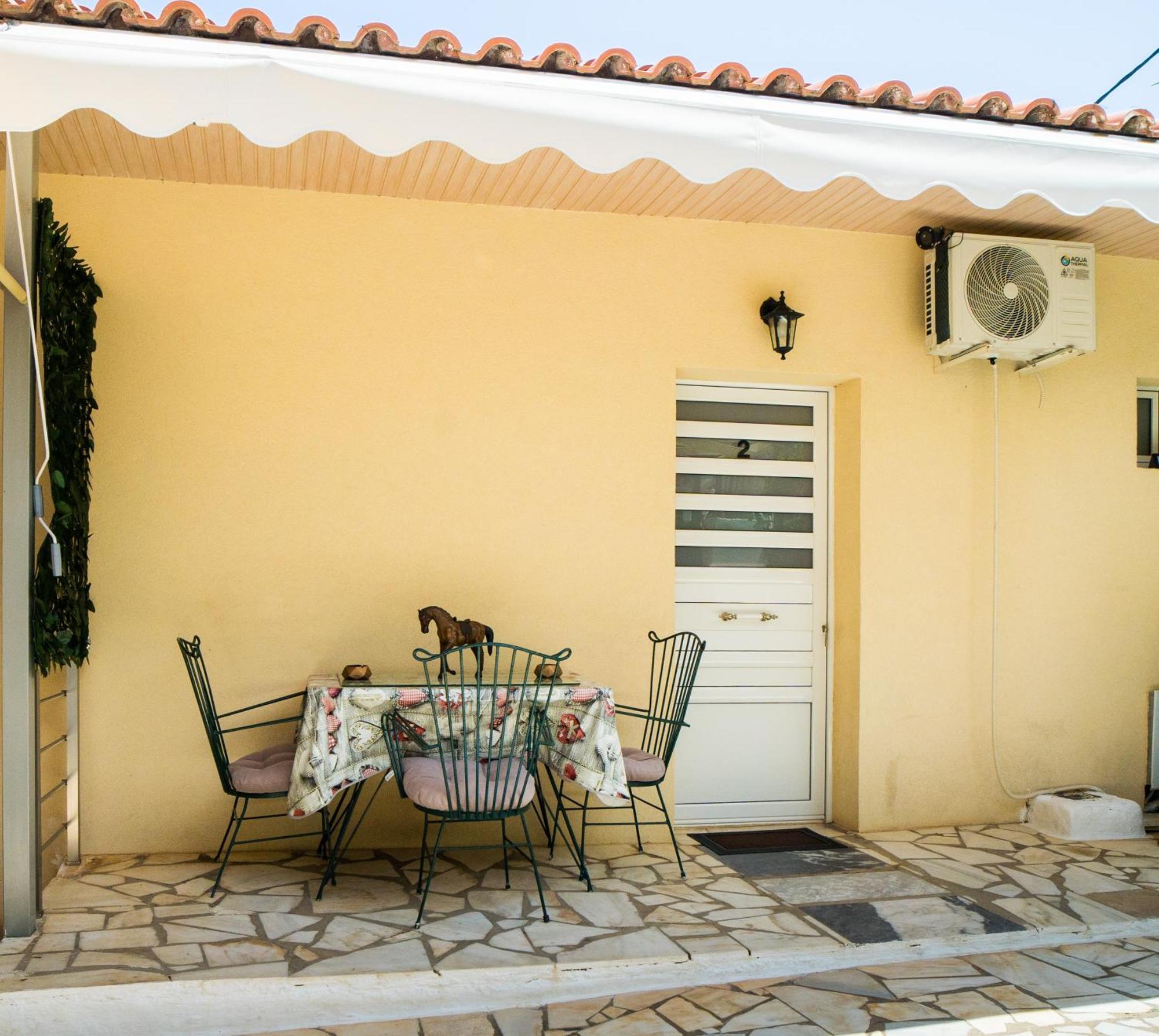 דירות ארטמידה The Dreamhouse Athens Airport מראה חיצוני תמונה